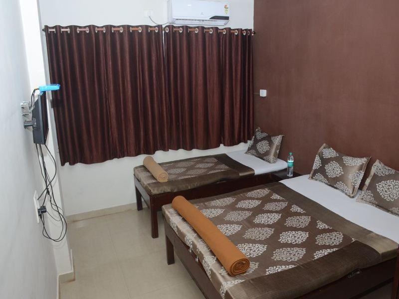 Nilraj Lodge Ratnāgiri Eksteriør billede