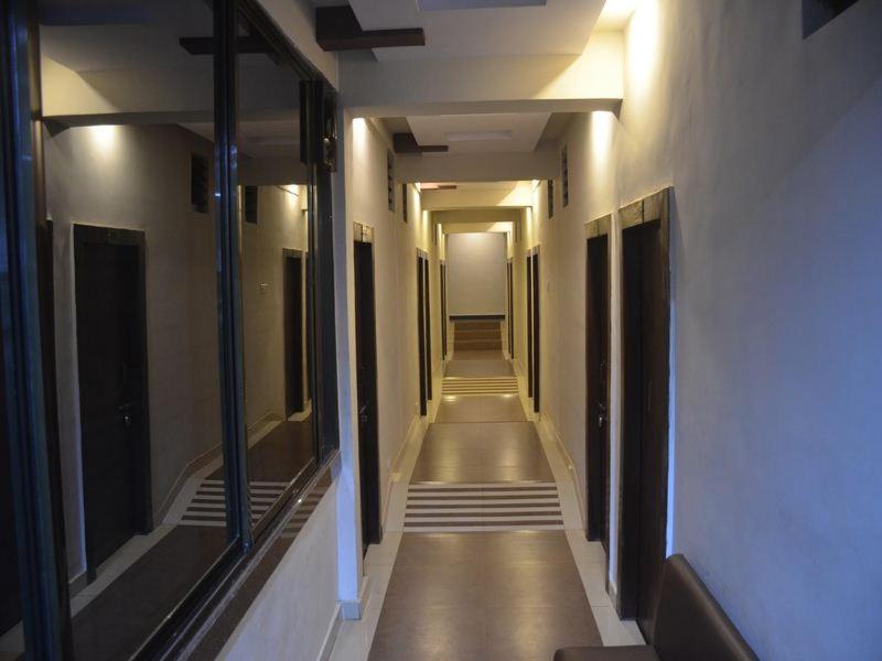 Nilraj Lodge Ratnāgiri Eksteriør billede